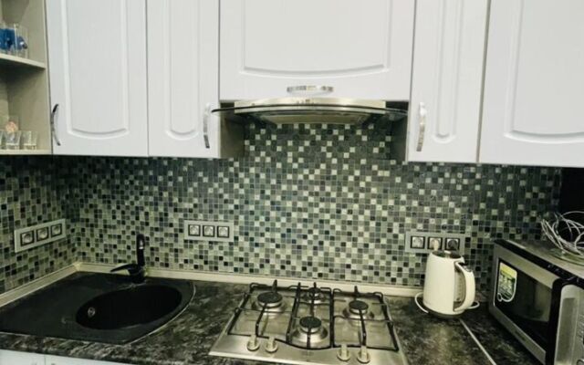 Na Ulitse Krymskaya 77 Flat