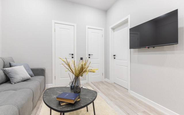 V Tsentre na Tukaya Flat