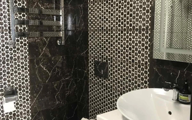 S Vidom Na Gorod Flat