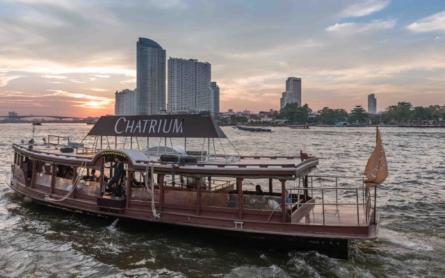 Отель Chatrium Riverside Bangkok