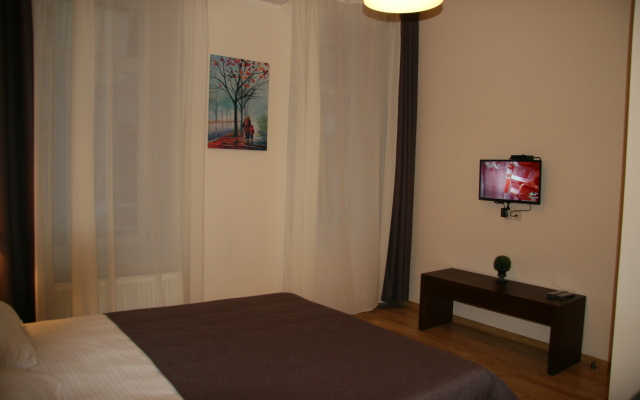 Midtown Hostel