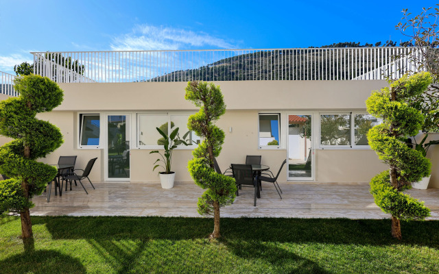 Luxury Mimani 2 Apartments