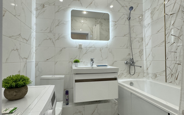 Апартаменты Гринхаус Фронтовиков 8/3