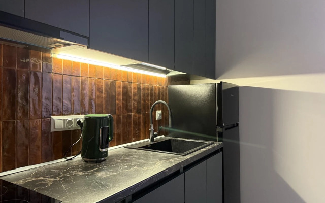 New Trendy 1Bd Apt, Unbeatable Location Flat