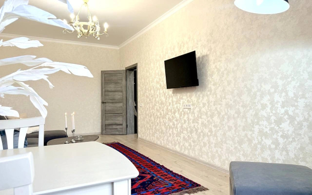 Апартаменты Евродвушка в Новом Доме