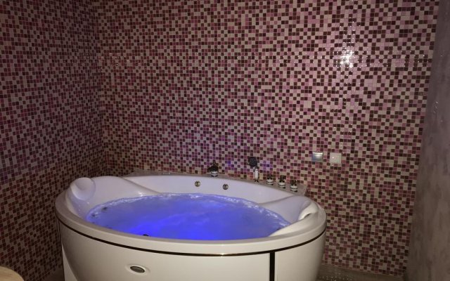 Hotel "chasy Leskova"