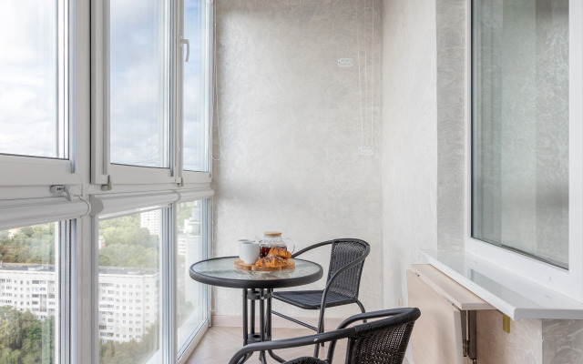 Tryokhkomnatnye s Vidom na Natsionalnuyu Biblioteku Apartments