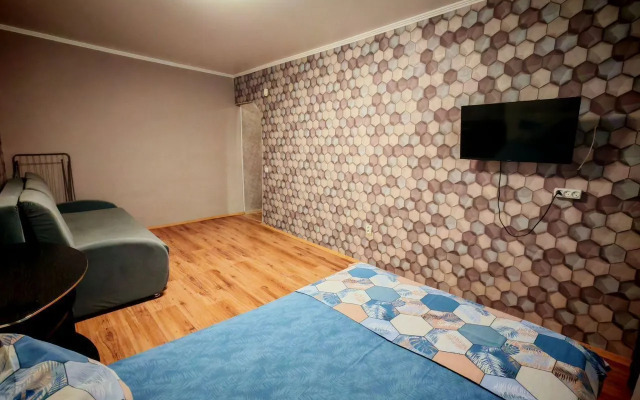 Квартира на улице Конституции СССР 12