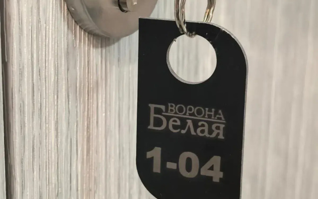 Отель Белая Ворона