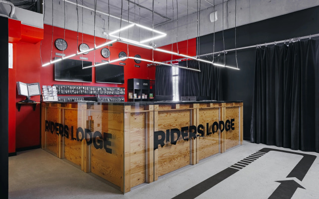 Riders Lodge Hotel
