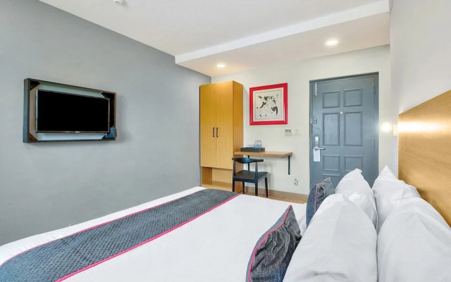 Consulate By Book Meri Hotel