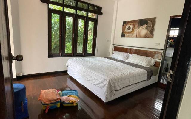 Aisawan Resort Villa