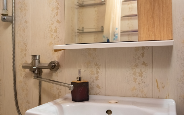 Квартира Надым Хаус с Балконом на Кедровой