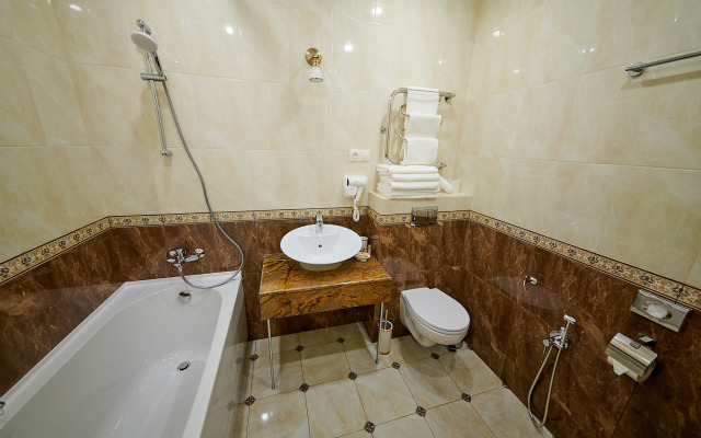 Reverence Living Quarters