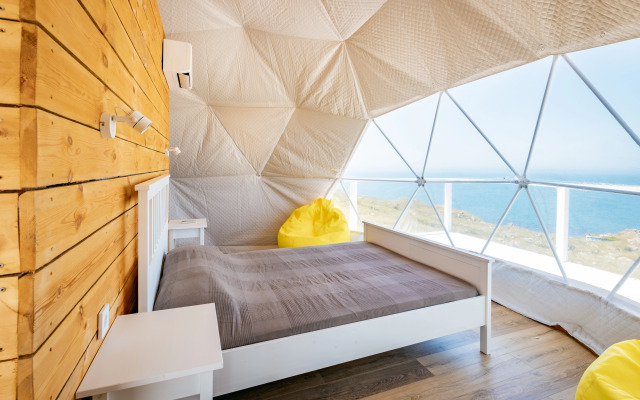 Zapovednyij Myis Glamping