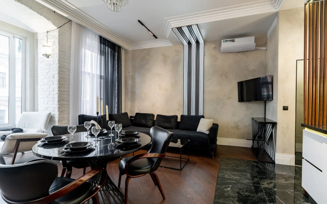 Апартаменты 2 Комнаты с Эркером на Канале Грибоедова