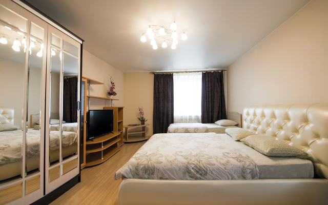 Квартира на Челюскинцев 62 НаСутки35