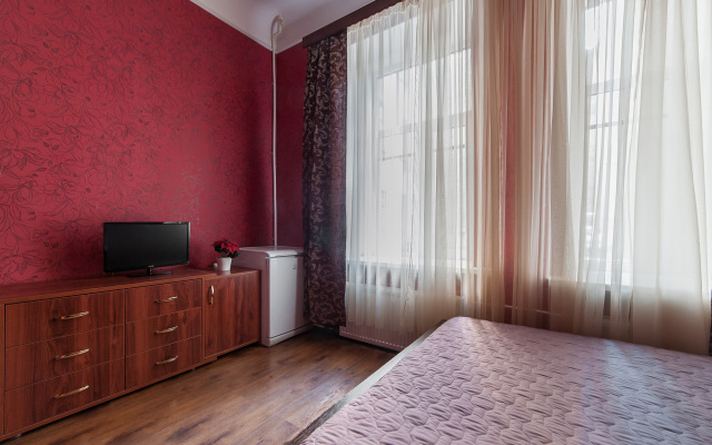 Na Vasileostrovskoy Guest house