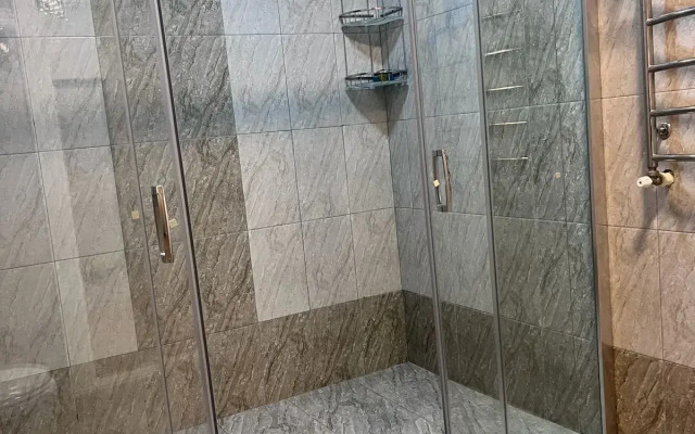 Boulevard Side Apartments