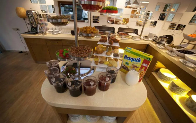 Отель Alma Bagi Villas