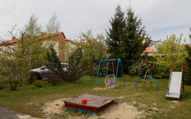 Svetlaya Ryadom S Morem Flat