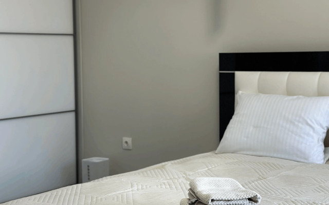 Квартира Двухкомнатная Просторная