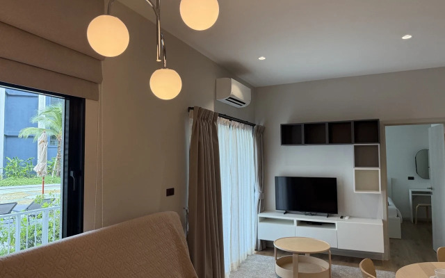 Moon Sweet Home Phuket Apartments