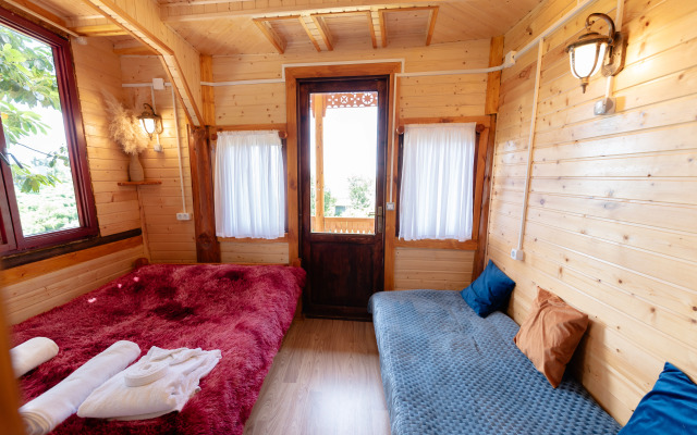 TreeHouse GoldenSeaView TreeHouse Private house