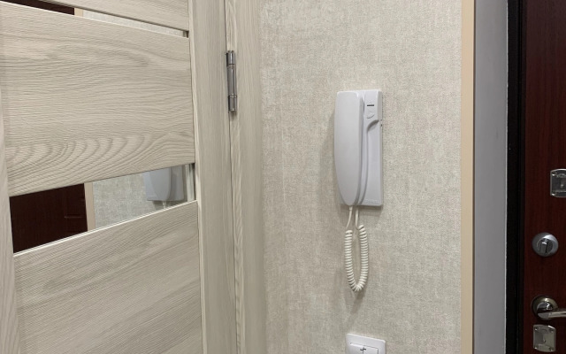 Na Leninskom Prospekte 8A Flat