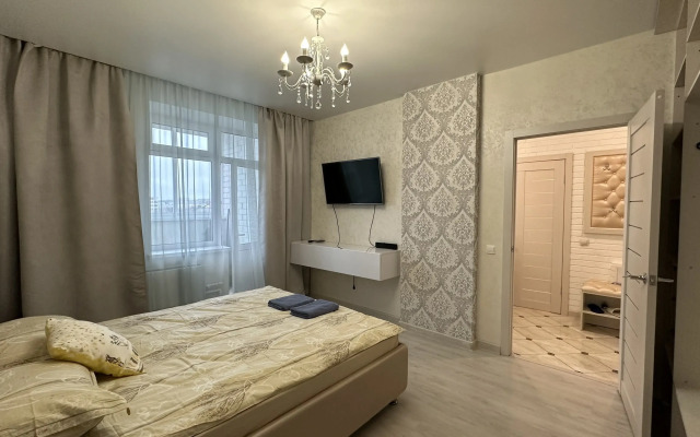 Na Ulitse Pavshinskiy Most 1/4 Flat