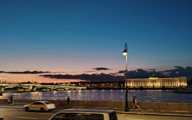 Апартаменты 4 с Панорамным Видом на Неву