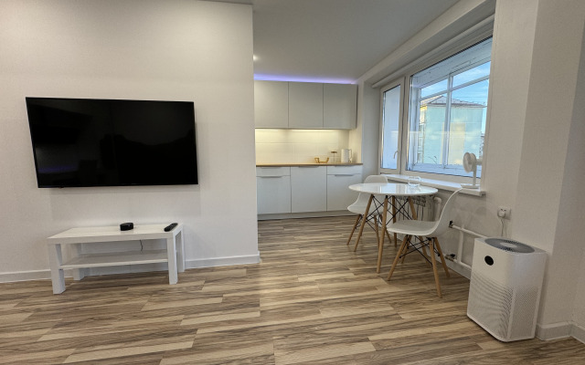 Uyut Flat