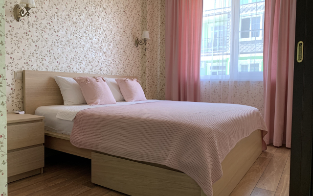 Fistashka MoreAparts Apartments