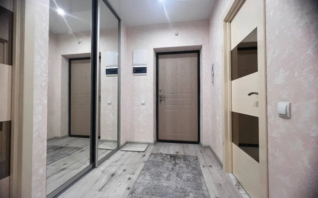 Uyutnaya na Monastyrskoy 60 Flat