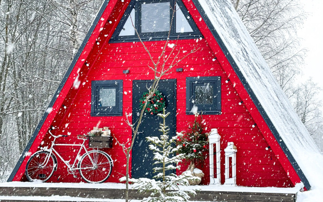 Глэмпинг А у реки