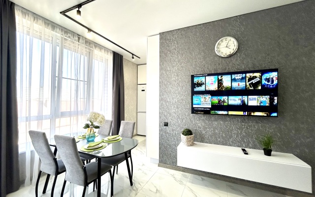 Apartaments Semeynyy lyuks  v Olimpiyskom Parke 54