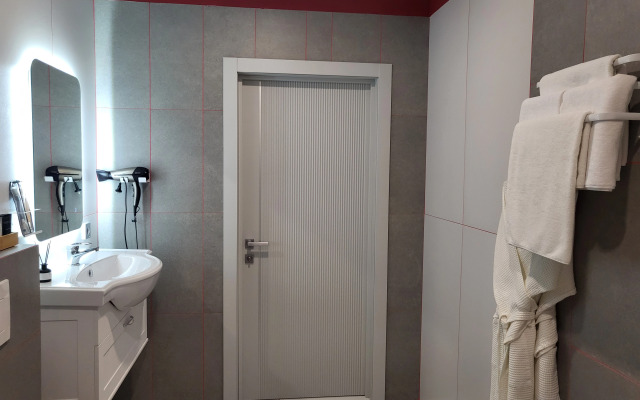 Bryut Hotel