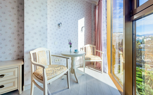 V tsentre Apartments