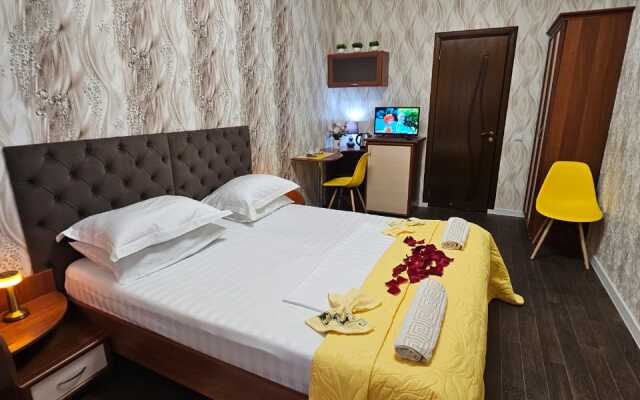 Mona Liza Guest house