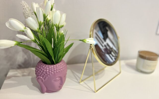 Апартаменты в тихом районе на восьмом этаже