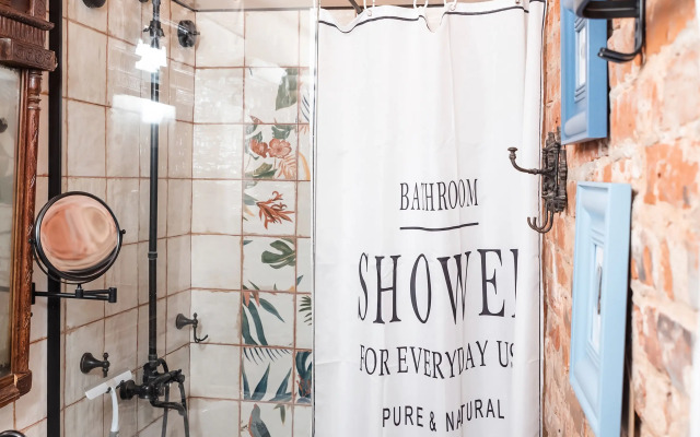 Апартаменты Дом у Реки loft Усадьба на Черниговской