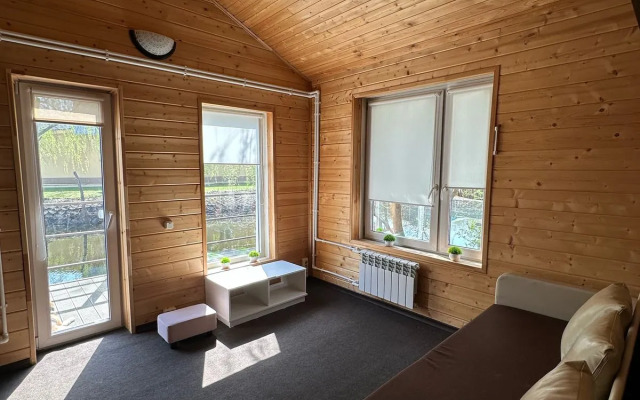 S Baney Barbekyu Zonoy I Bolshoy Besedkoy Private house