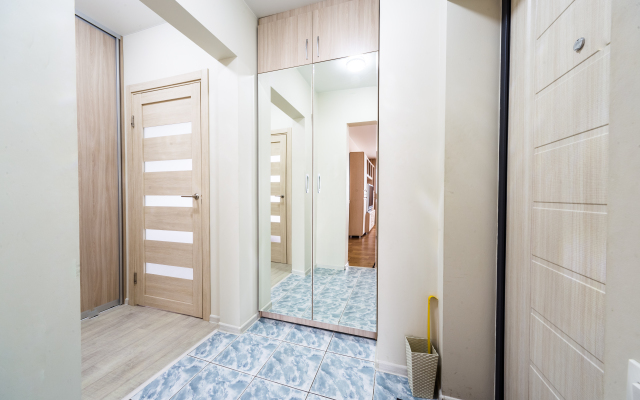 Naprotiv Otelya Hilton Apartments
