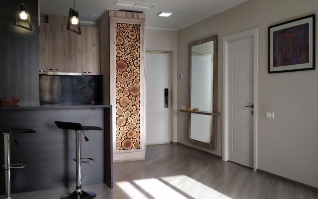1BR Apt with pool &spa Alvina by Jazzy Apartments