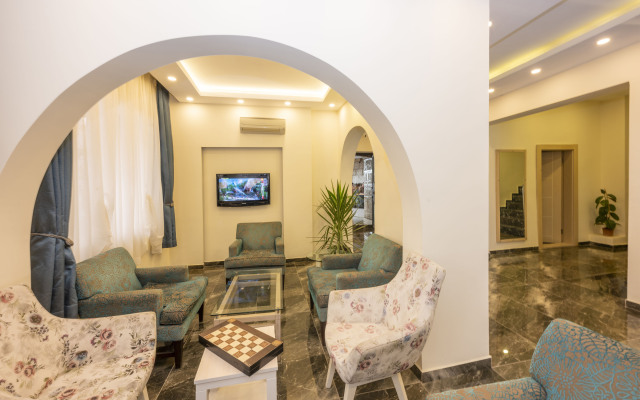 Legend Tulip Hotel