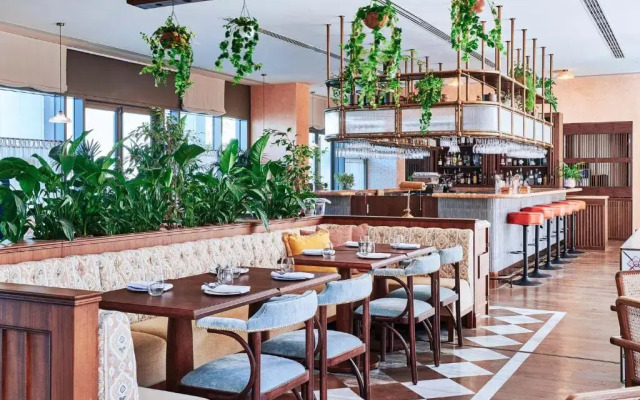 Hotel 25hours Hotel Dubai One Central