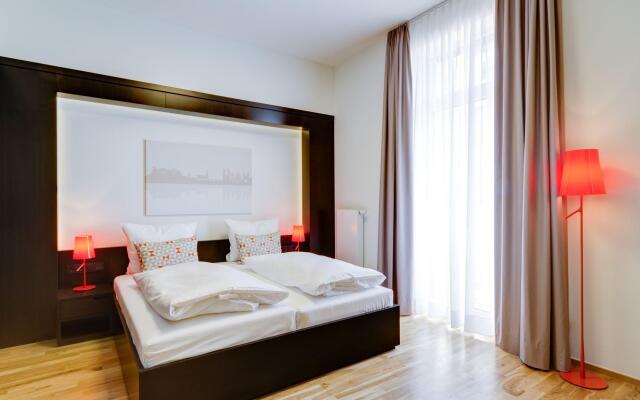 sevenDays Hotel BoardingHouse