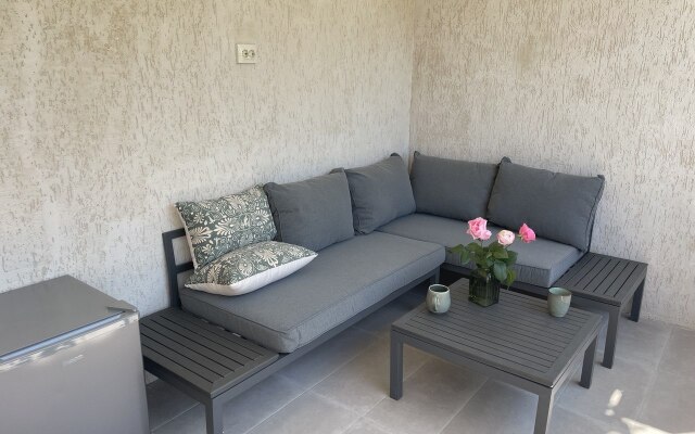 Citrus Tree Guest house