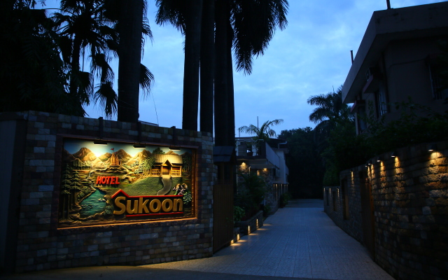 Hotel Sukoon