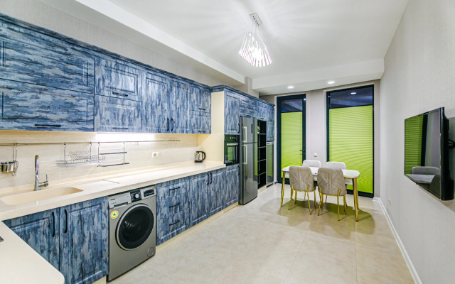Sea View VIP on Sabah Residence Apartments
